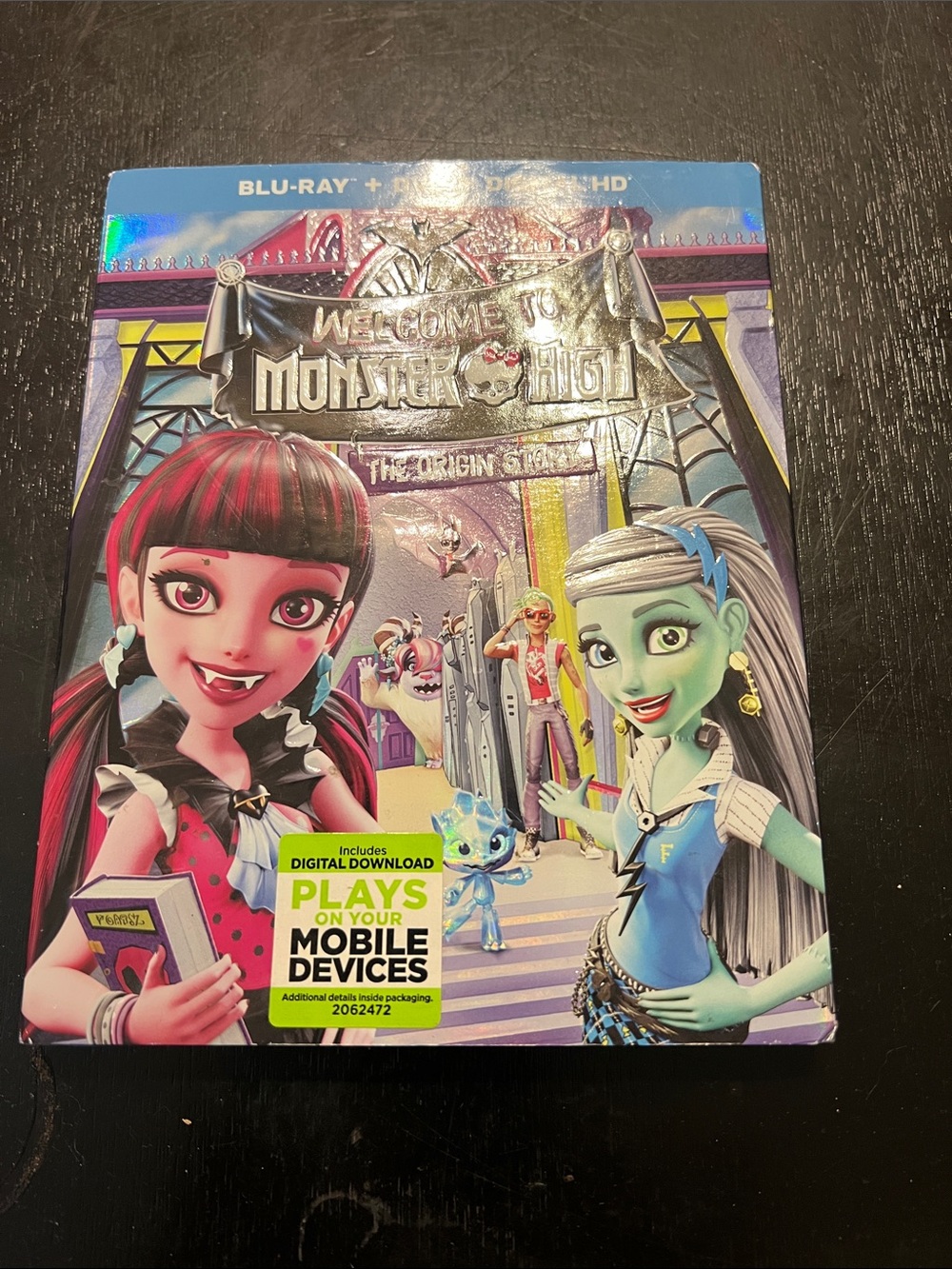 Universal Monster High Blu-ray + DVD — Pink & Teal Character Art
